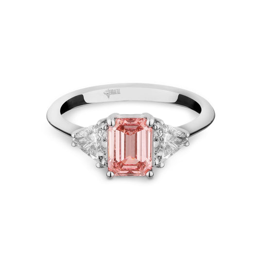 Pink diamond 18kt